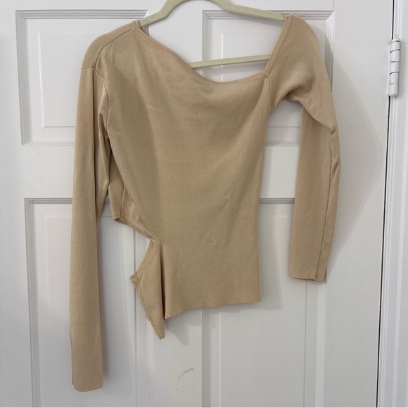 cult gaia Tops - Cult Gaia Beige Knit Top